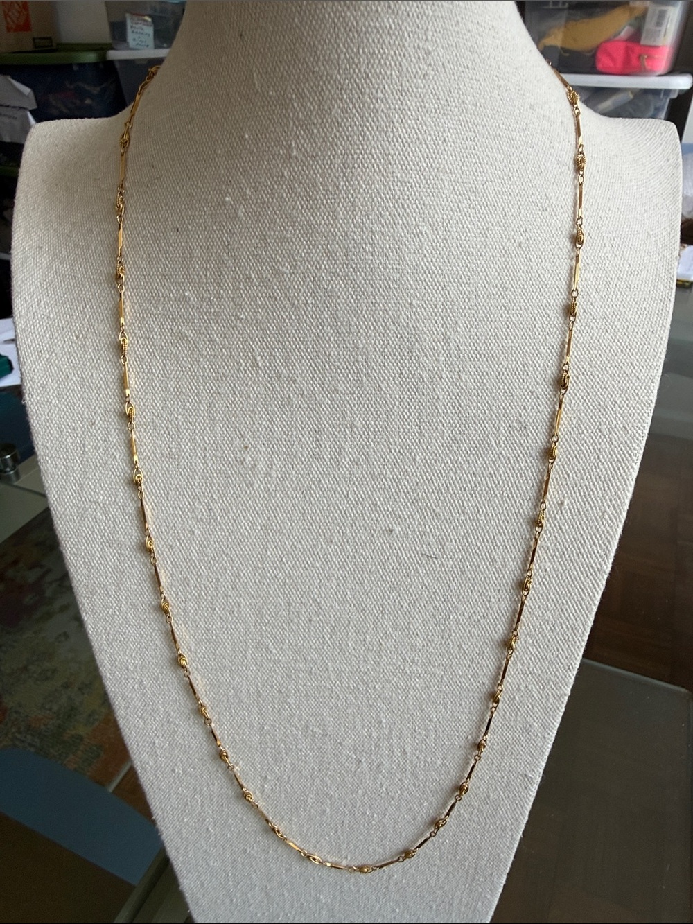 Vintage Crown Trifari Rare Gold Tone Textured Bar & Link Long Chain Necklace.